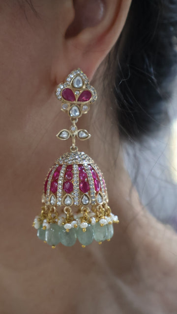 Dilraiz Jhumkas