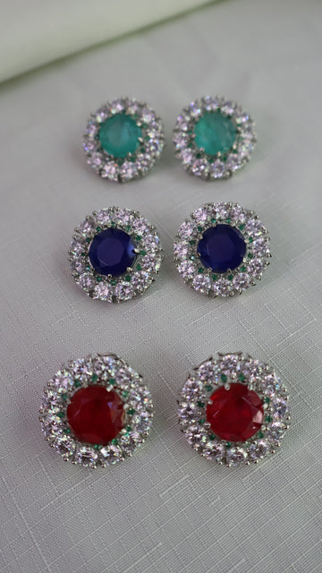 Felicia Studs