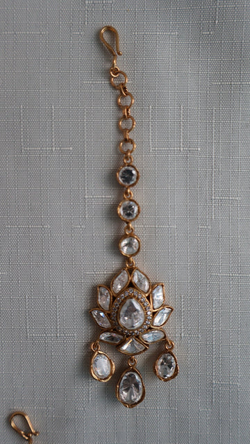 Nora Moissanite Tikka