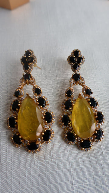 Diyan Earrings