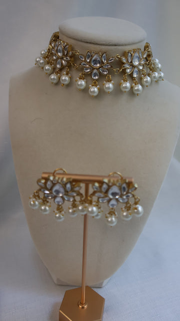 Lotus Choker Set