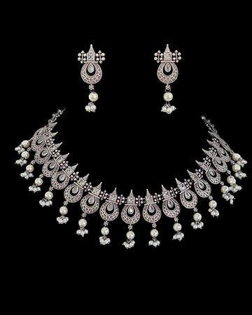 Bela Necklace set