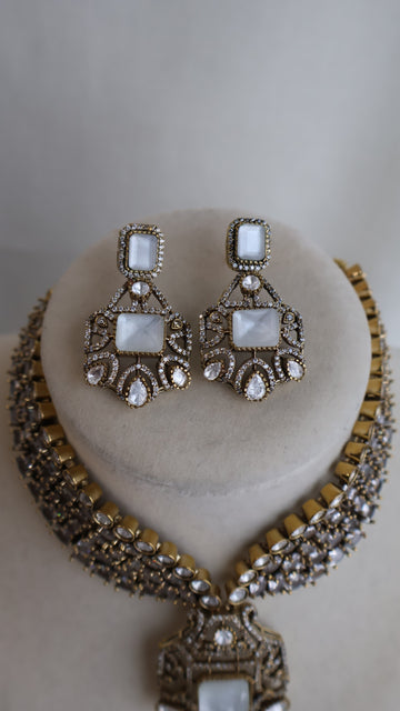 Prisha Set