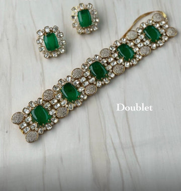 Fey Choker Set