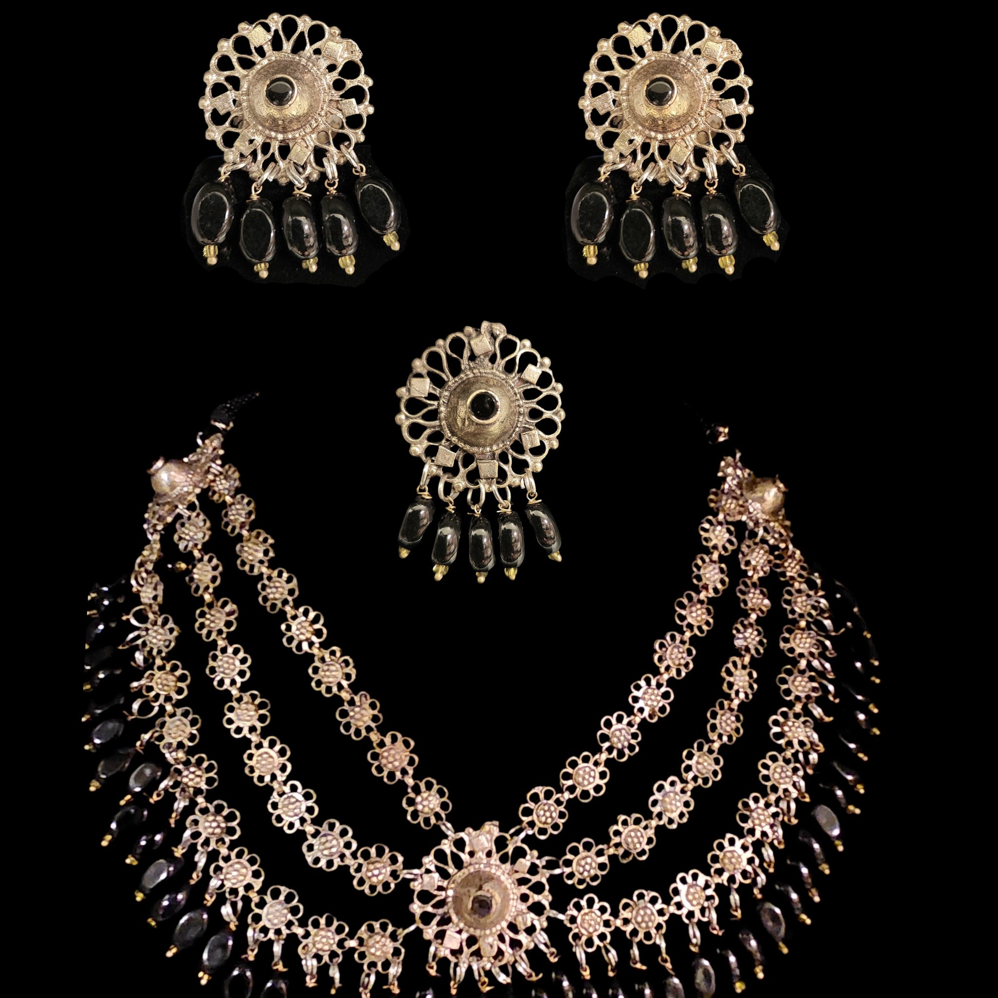 Gehna Necklace & Head Piece