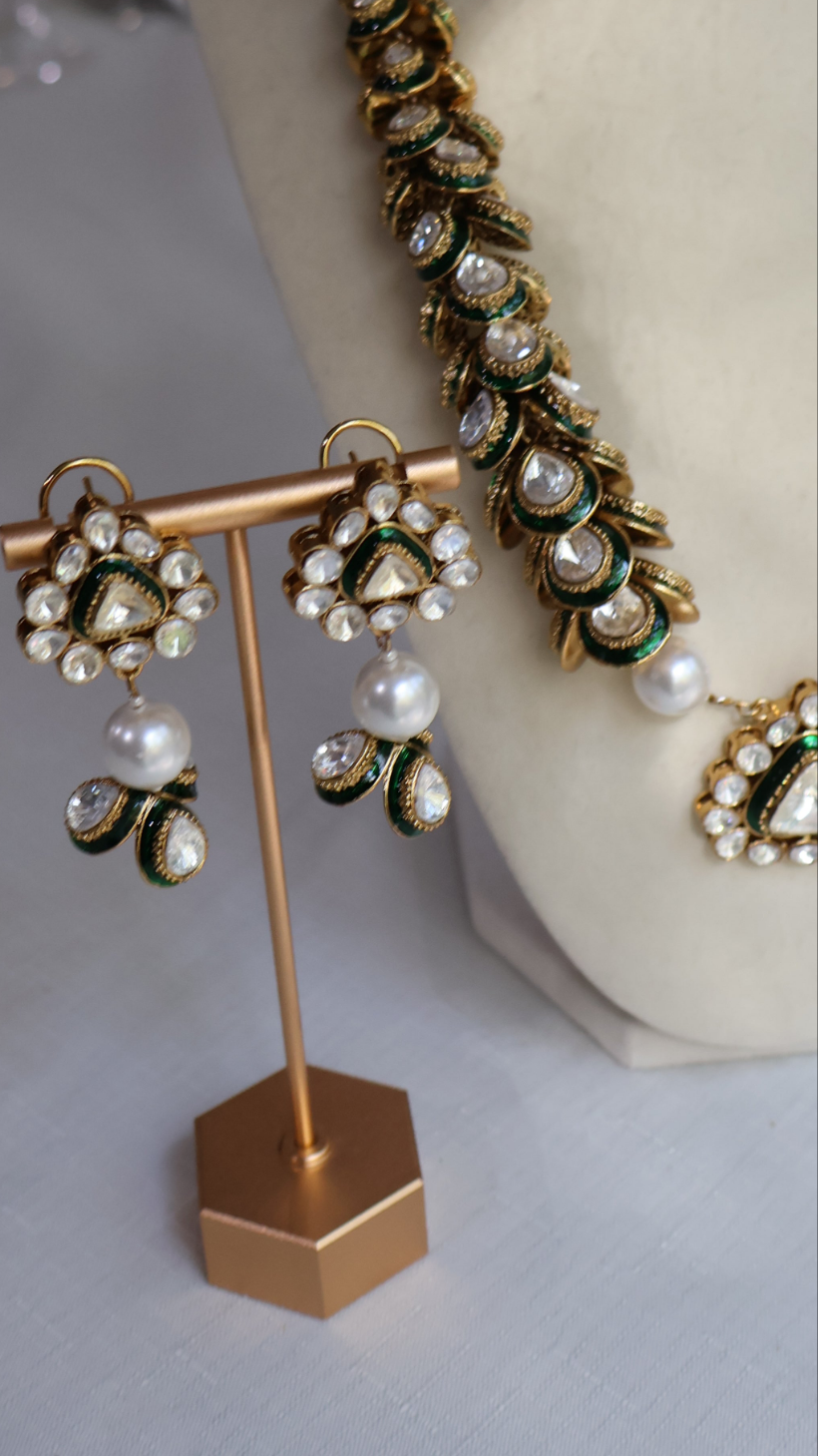 Zaina Set