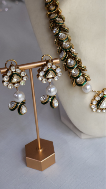 Zaina Set