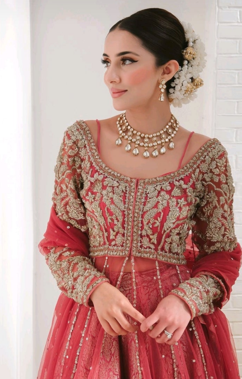 Dilara Kundan Set