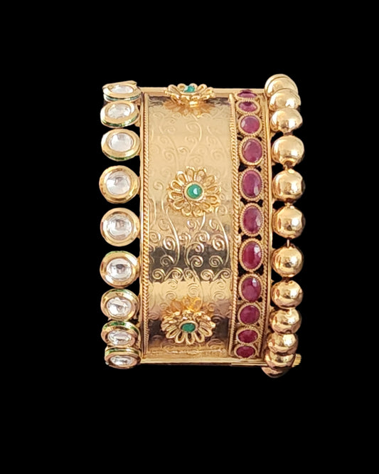 Richa Bangle