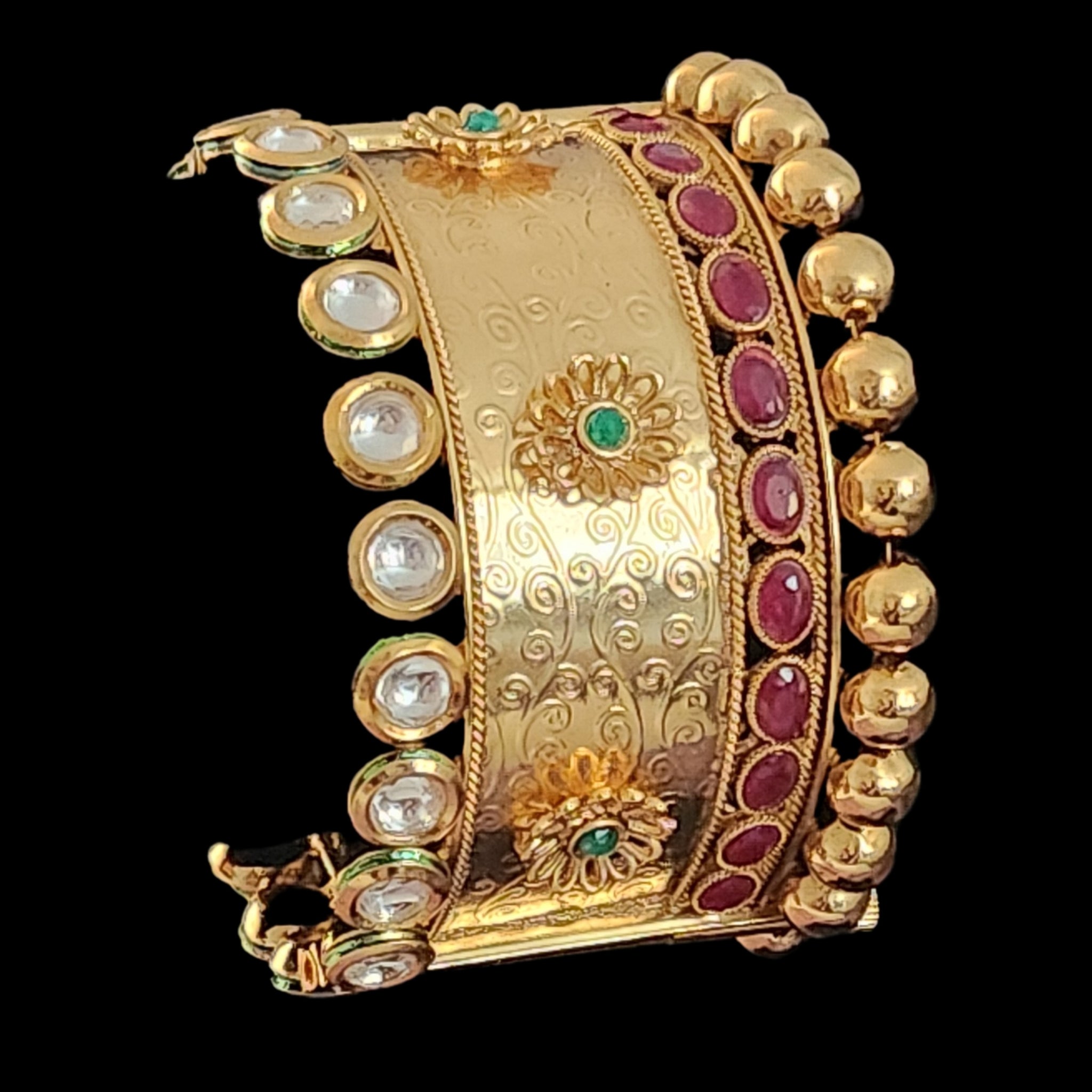 Richa Bangle