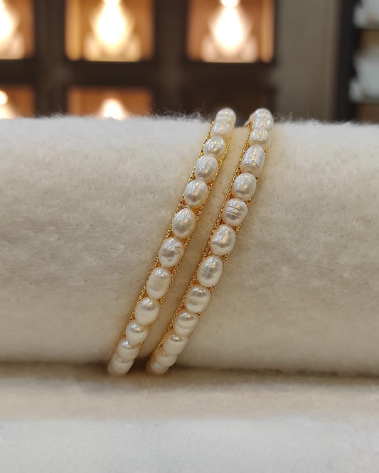 Saroor Pearl Bangle