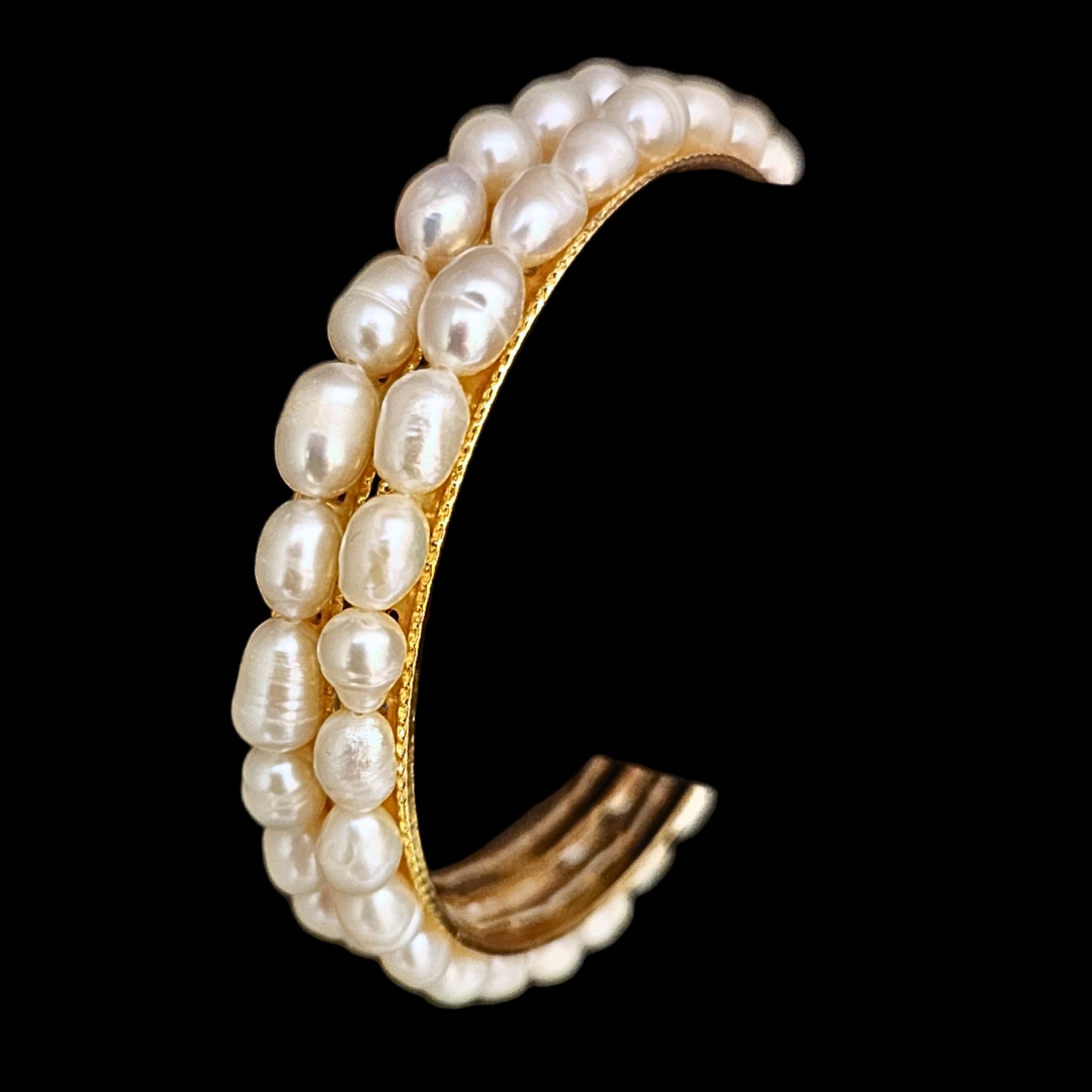 Saroor Pearl Bangle