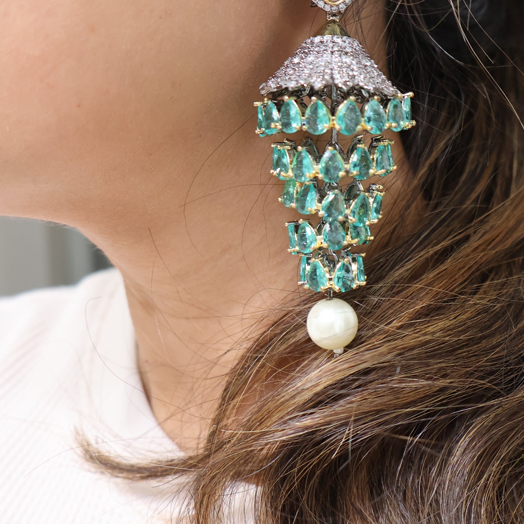 Jamani Jhumkas