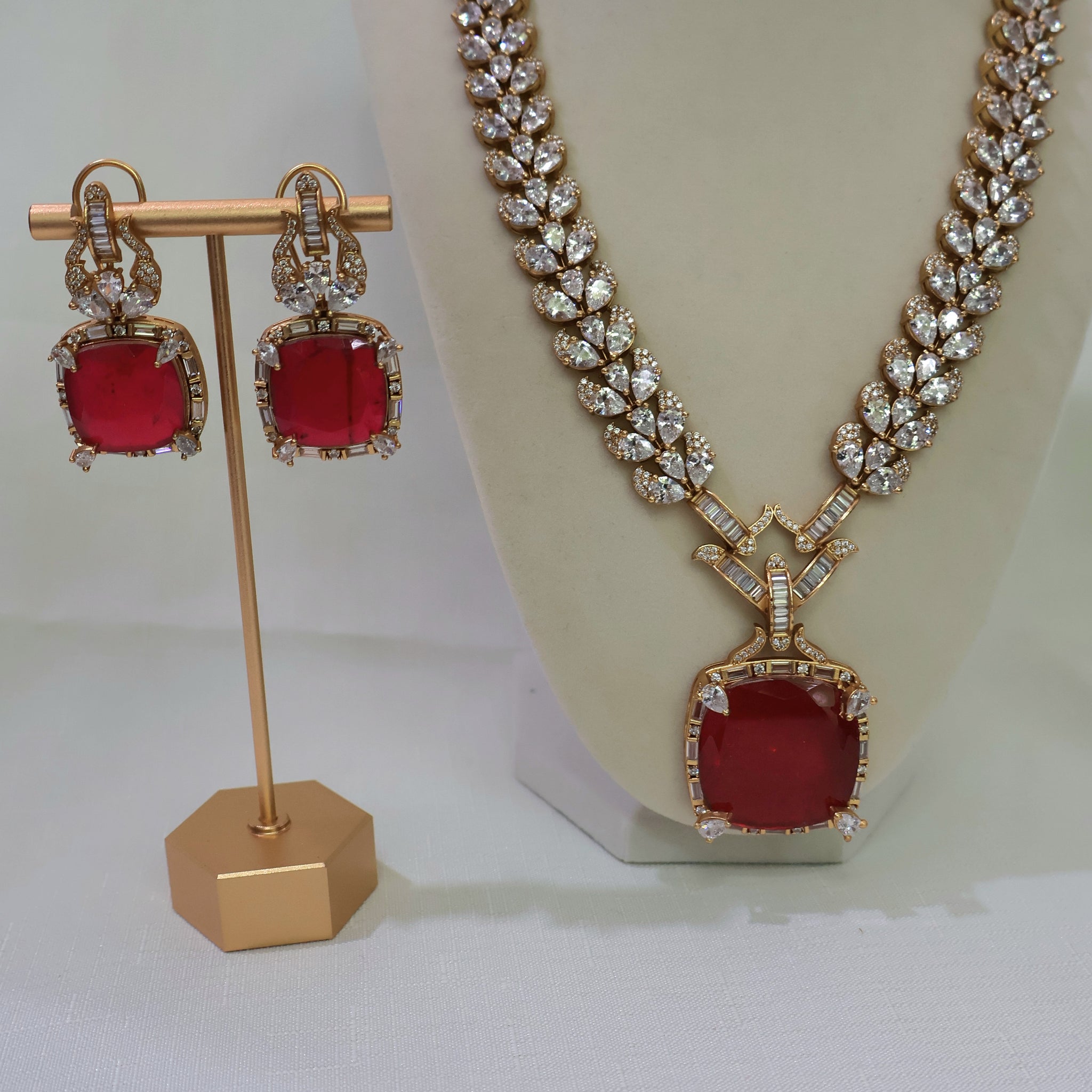 Gloria Mala Set