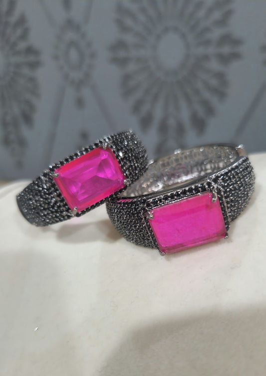 Isma Hoop Earrings