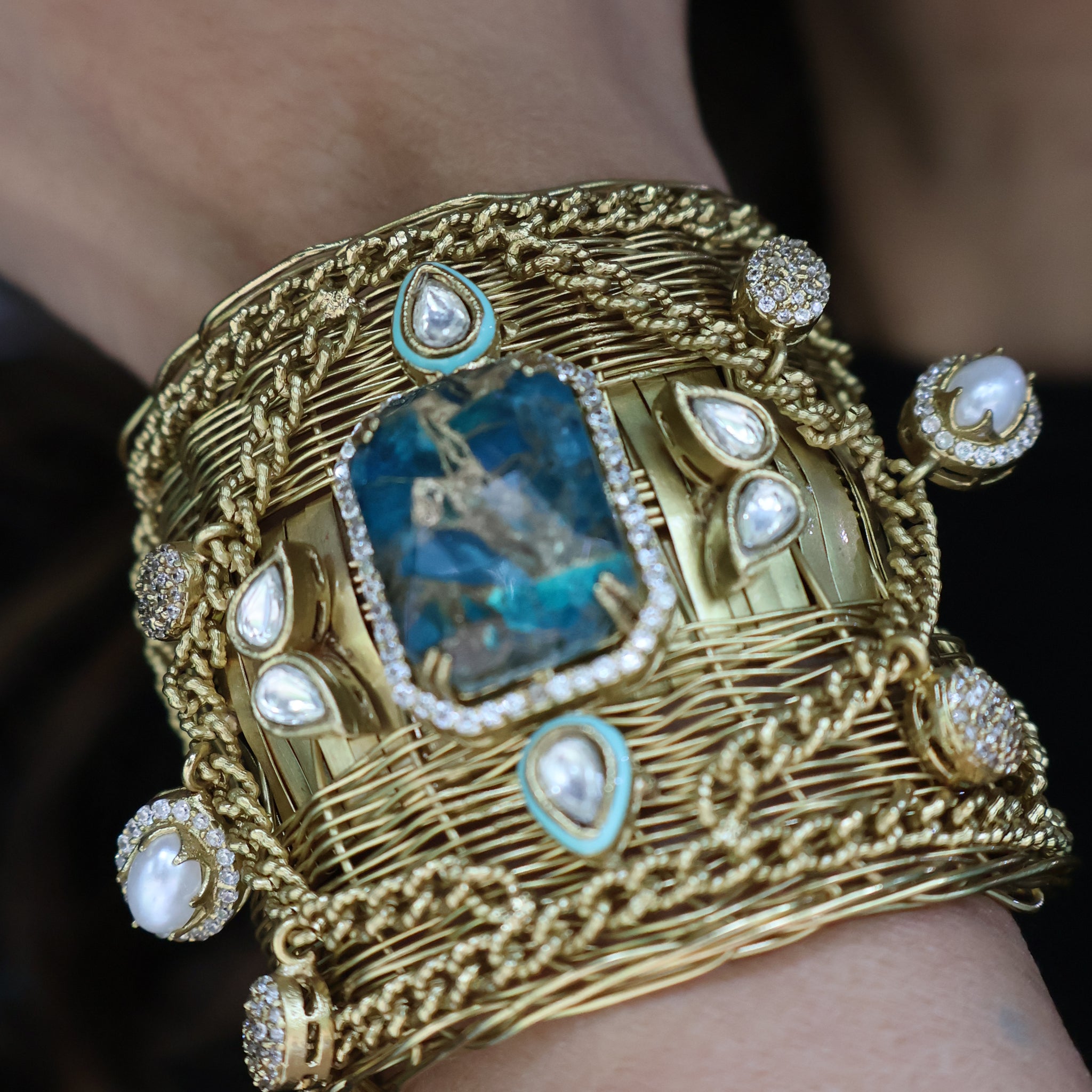 Junie Cuff Adjustable