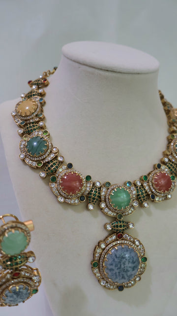 Fiona Necklace Set