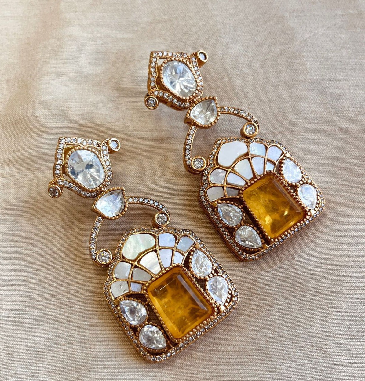 Dhoop Earrings