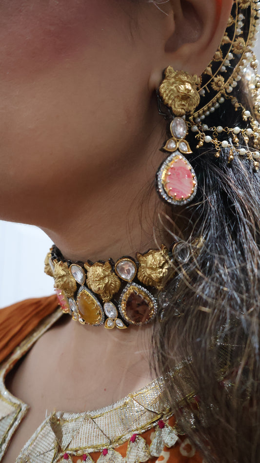 Dilamaize Choker Set