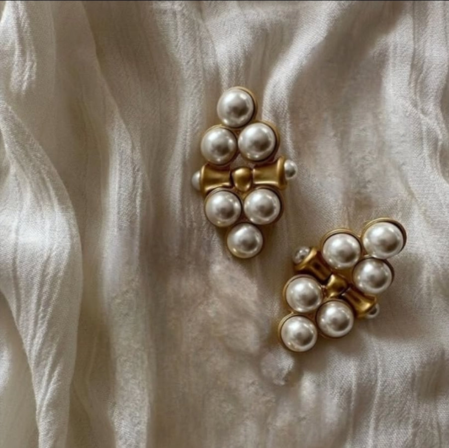 Ahlam Earrings