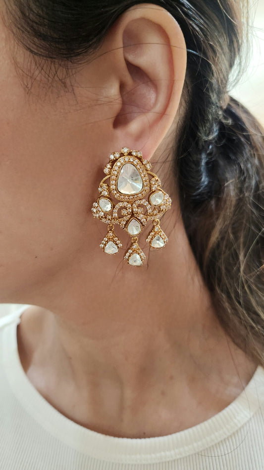 Ezzah Moissanite Earrings