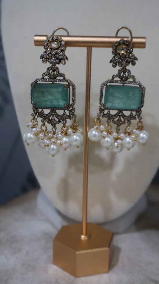 Aqsa Earrings