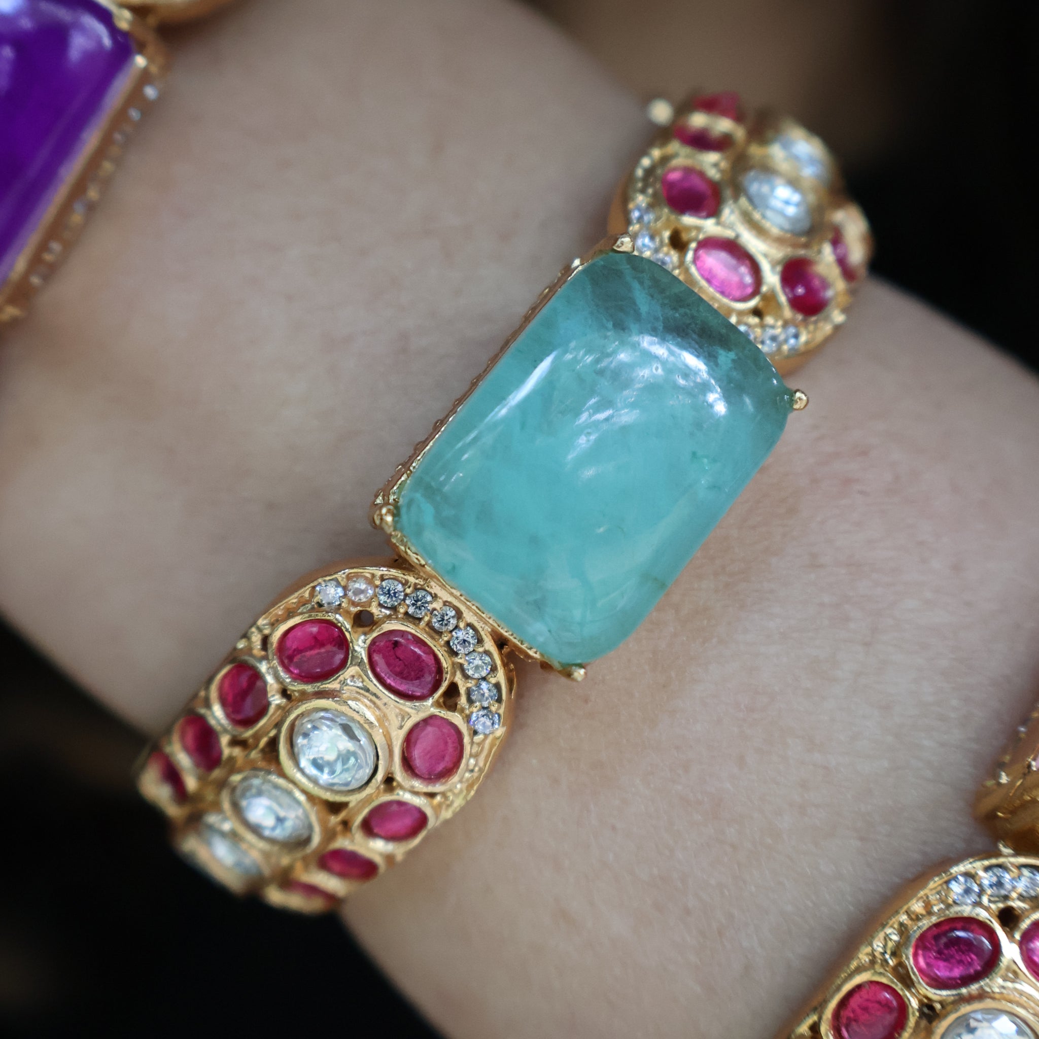 Hamna Bangle