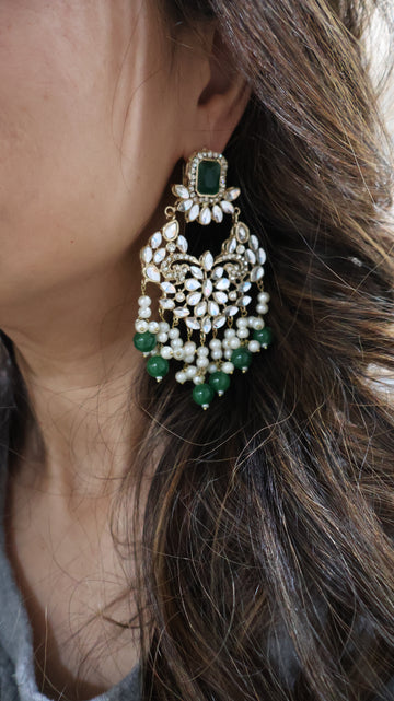 Taira Earring & Tikka Set